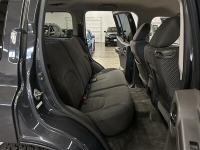 2012 Nissan Xterra PRO-4X   - Photo 15 - Portland, OR 97220