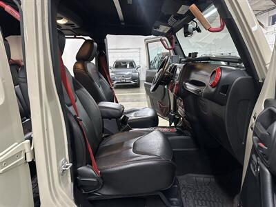 2017 Jeep Wrangler Unlimited Rubicon Re   - Photo 19 - Portland, OR 97220