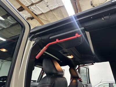 2017 Jeep Wrangler Unlimited Rubicon Recon   - Photo 34 - Portland, OR 97220