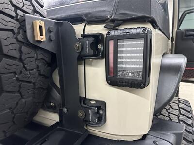 2017 Jeep Wrangler Unlimited Rubicon Re   - Photo 51 - Portland, OR 97220