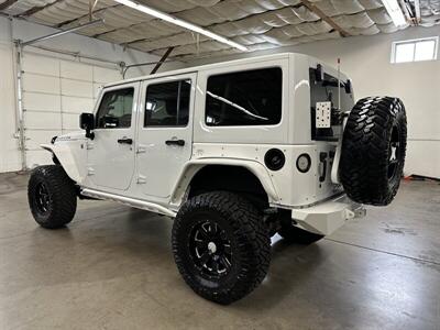 2014 Jeep Wrangler Unlimited Rubicon   - Photo 5 - Portland, OR 97220