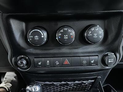 2014 Jeep Wrangler Unlimited Rubicon   - Photo 24 - Portland, OR 97220