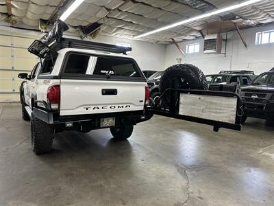 2018 Toyota Tacoma TRD Off-Road   - Photo 5 - Portland, OR 97220