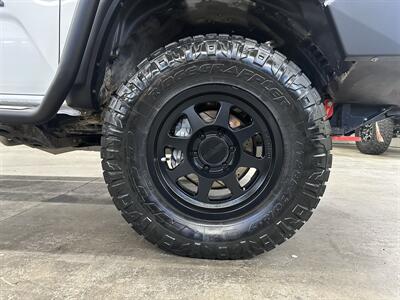 2018 Toyota Tacoma TRD Off-Road   - Photo 73 - Portland, OR 97220