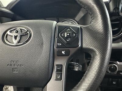 2018 Toyota Tacoma TRD Off-Road   - Photo 26 - Portland, OR 97220