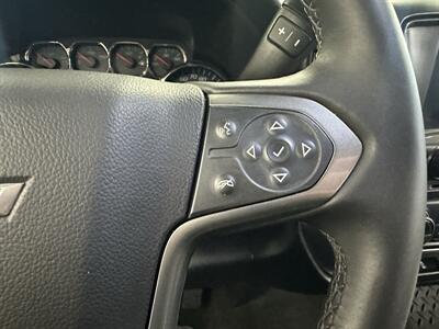 2017 Chevrolet Silverado 1500 LT Z71   - Photo 33 - Portland, OR 97220