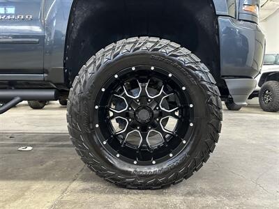 2017 Chevrolet Silverado 1500 LT Z71   - Photo 11 - Portland, OR 97220