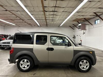 2004 Honda Element EX   - Photo 2 - Portland, OR 97220