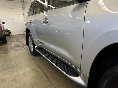 2008 Lexus LX 570   - Photo 43 - Portland, OR 97220