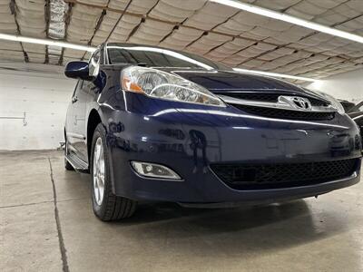 2006 Toyota Sienna XLE Limited 7 Passen   - Photo 38 - Portland, OR 97220