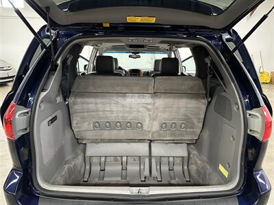 2006 Toyota Sienna XLE Limited 7 Passenger   - Photo 16 - Portland, OR 97220