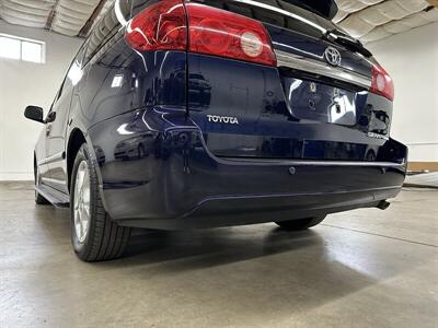 2006 Toyota Sienna XLE Limited 7 Passen   - Photo 43 - Portland, OR 97220