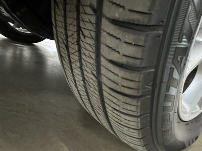 2006 Toyota Sienna XLE Limited 7 Passenger   - Photo 45 - Portland, OR 97220