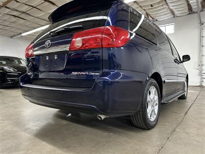2006 Toyota Sienna XLE Limited 7 Passenger   - Photo 42 - Portland, OR 97220