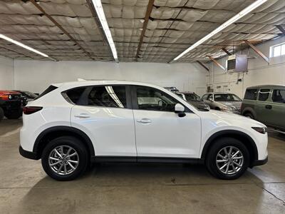 2022 Mazda CX-5 2.5 S Preferred   - Photo 2 - Portland, OR 97220