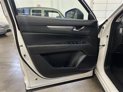 2022 Mazda CX-5 2.5 S Preferred   - Photo 25 - Portland, OR 97220