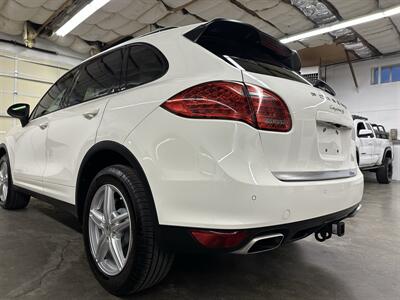 2012 Porsche Cayenne S  1-Owner - Photo 50 - Portland, OR 97220