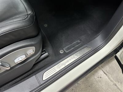 2012 Porsche Cayenne S  1-Owner - Photo 28 - Portland, OR 97220