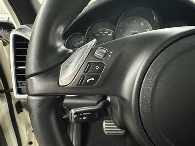 2012 Porsche Cayenne S  1-Owner - Photo 36 - Portland, OR 97220