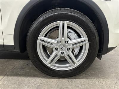 2012 Porsche Cayenne S  1-Owner - Photo 58 - Portland, OR 97220