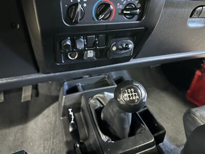 2006 Jeep Wrangler X 2dr SUV   - Photo 21 - Portland, OR 97220