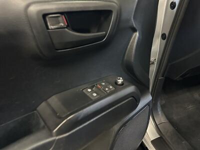 2017 Toyota Tacoma SR   - Photo 25 - Portland, OR 97220