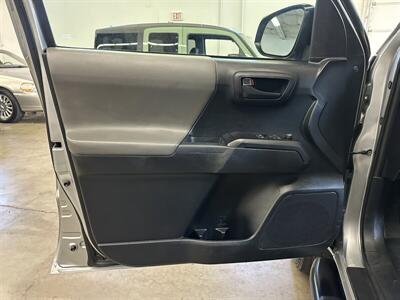 2017 Toyota Tacoma SR   - Photo 24 - Portland, OR 97220