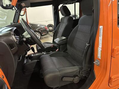2012 Jeep Wrangler Unlimited Sport   - Photo 25 - Portland, OR 97220