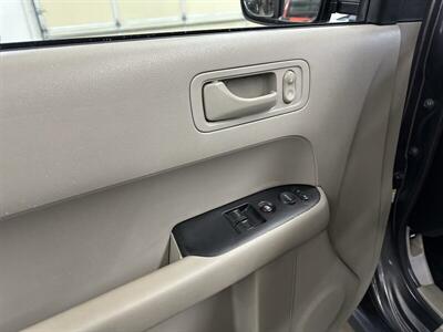 2011 Honda Element EX   - Photo 34 - Portland, OR 97220