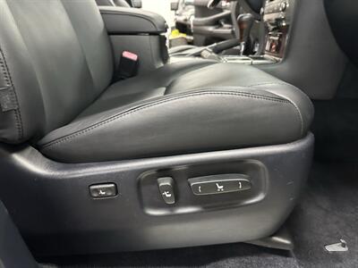 2011 Lexus LX 570 - Photo 39 - Portland, OR 97220
