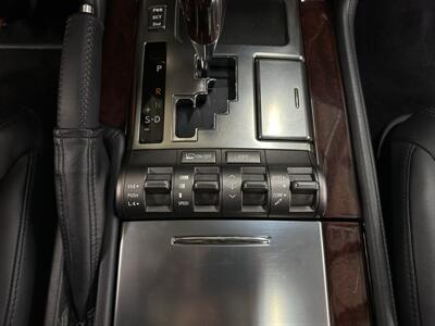 2011 Lexus LX 570 - Photo 22 - Portland, OR 97220