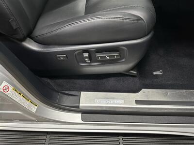 2011 Lexus LX 570 - Photo 35 - Portland, OR 97220