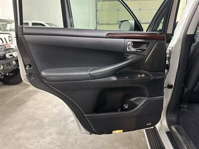 2011 Lexus LX 570 - Photo 50 - Portland, OR 97220