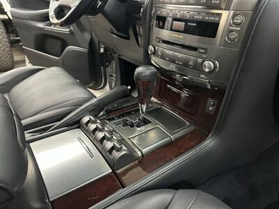 2011 Lexus LX 570 - Photo 32 - Portland, OR 97220