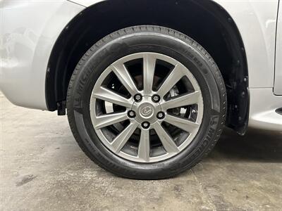 2011 Lexus LX 570 - Photo 72 - Portland, OR 97220