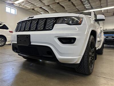 2017 Jeep Grand Cherokee Altitude   - Photo 40 - Portland, OR 97220