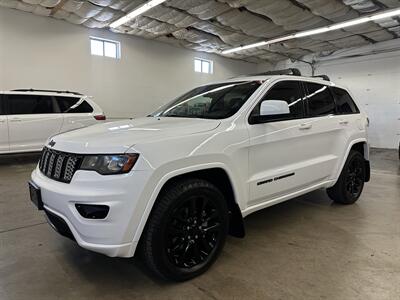 2017 Jeep Grand Cherokee Altitude   - Photo 6 - Portland, OR 97220