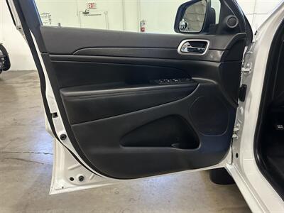 2017 Jeep Grand Cherokee Altitude   - Photo 25 - Portland, OR 97220