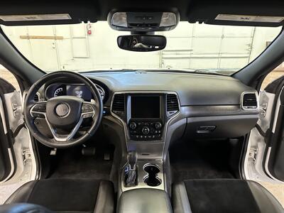 2017 Jeep Grand Cherokee Altitude   - Photo 18 - Portland, OR 97220