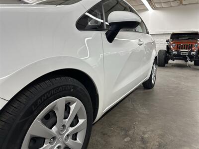 2015 Kia Rio LX - Photo 32 - Portland, OR 97220