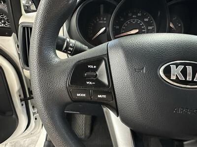 2015 Kia Rio LX - Photo 25 - Portland, OR 97220
