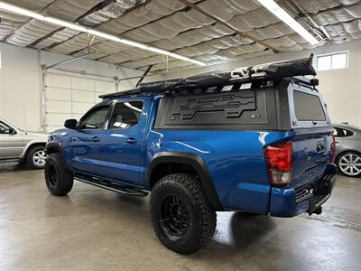 2017 Toyota Tacoma TRD Off-Road  Premium Double Cab - Photo 6 - Portland, OR 97220