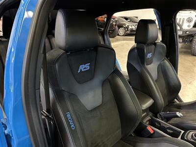 2017 Ford Focus RS   - Photo 34 - Portland, OR 97220