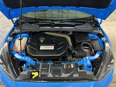 2017 Ford Focus RS   - Photo 9 - Portland, OR 97220