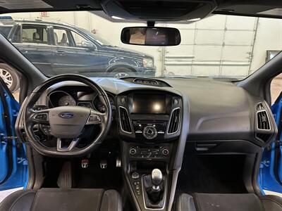 2017 Ford Focus RS   - Photo 20 - Portland, OR 97220