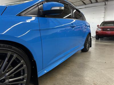 2017 Ford Focus RS   - Photo 39 - Portland, OR 97220