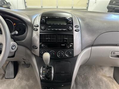 2007 Toyota Sienna CE 7-Passenger 1-Owner - Photo 20 - Portland, OR 97220