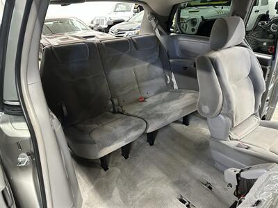2007 Toyota Sienna CE 7-Passenger 1-Owner - Photo 13 - Portland, OR 97220