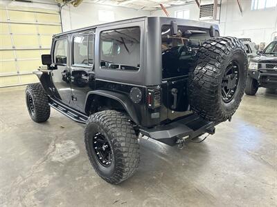 2015 Jeep Wrangler Unlimited Rubicon   - Photo 5 - Portland, OR 97220