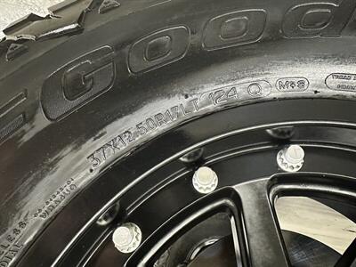 2015 Jeep Wrangler Unlimited Rubicon   - Photo 11 - Portland, OR 97220